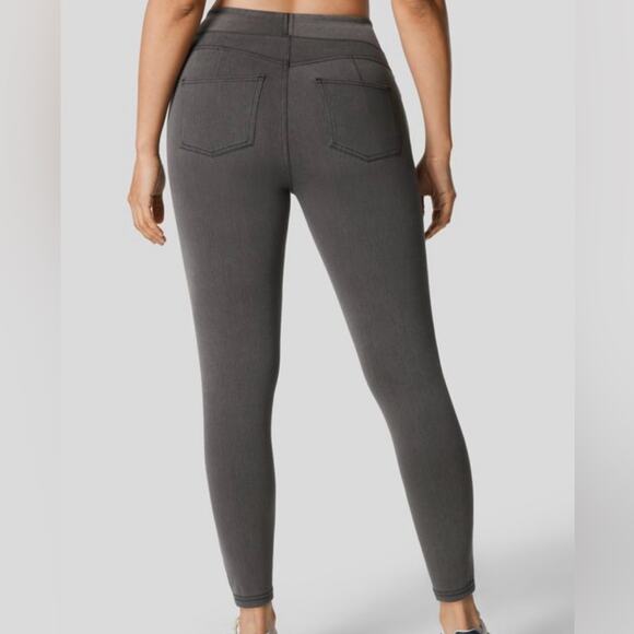 HALARA Gray High-Waisted Knit Denim Leggings - Picture 3 of 7